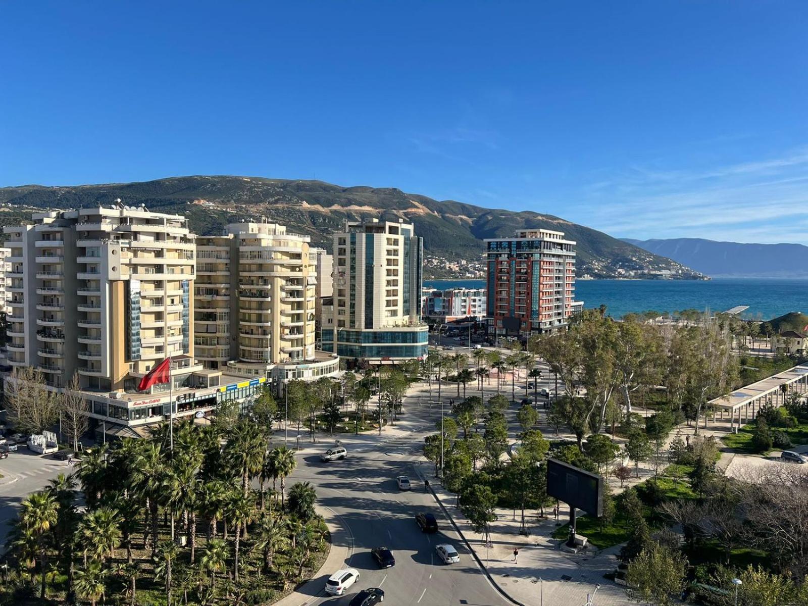 Апартаменты Martin Ferraj Riviera Влёра Экстерьер фото